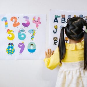 5 moduri prin care să îți pregătești copilul de începutul unui nou an școlar