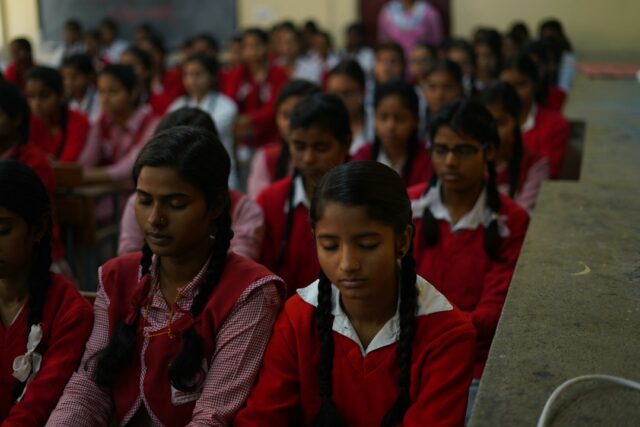 Photo confidence in school age