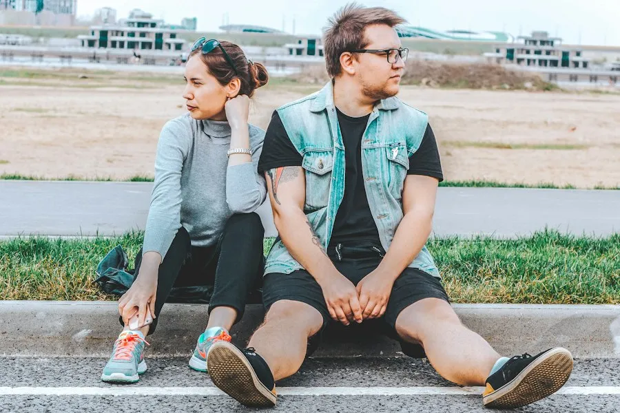 Photo common relationship mistakes